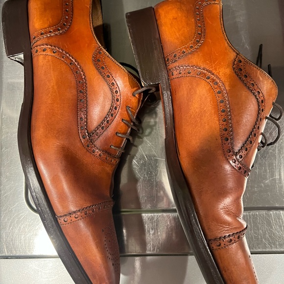 Magnanni Cognac Leather Men's Oxfords - Picture 2 of 4